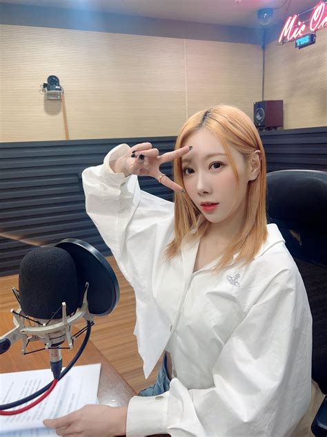 9pm kst